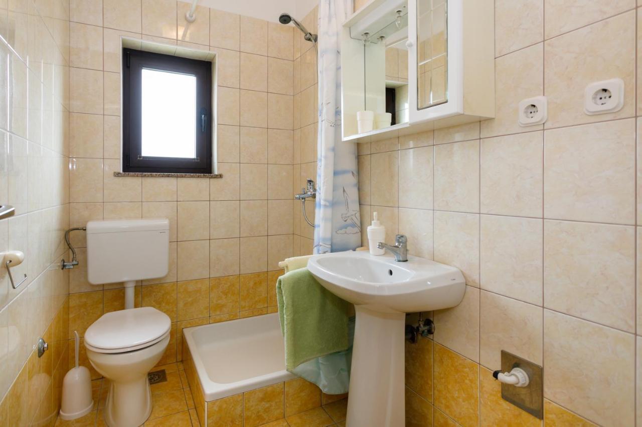 Apartman Sintic Krk Town Exterior photo